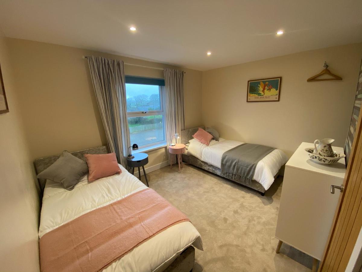 Noddfa Farm Guest House 하버포드웨스트 외부 사진